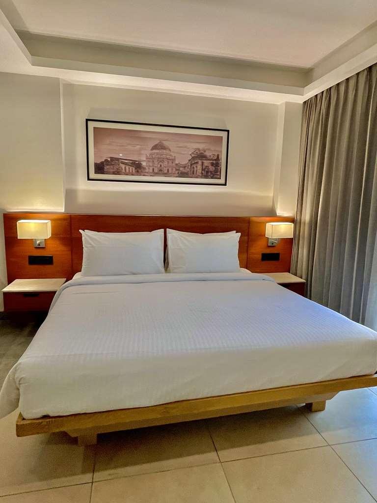 Best Western Maharani Bagh Nueva Delhi Habitación foto